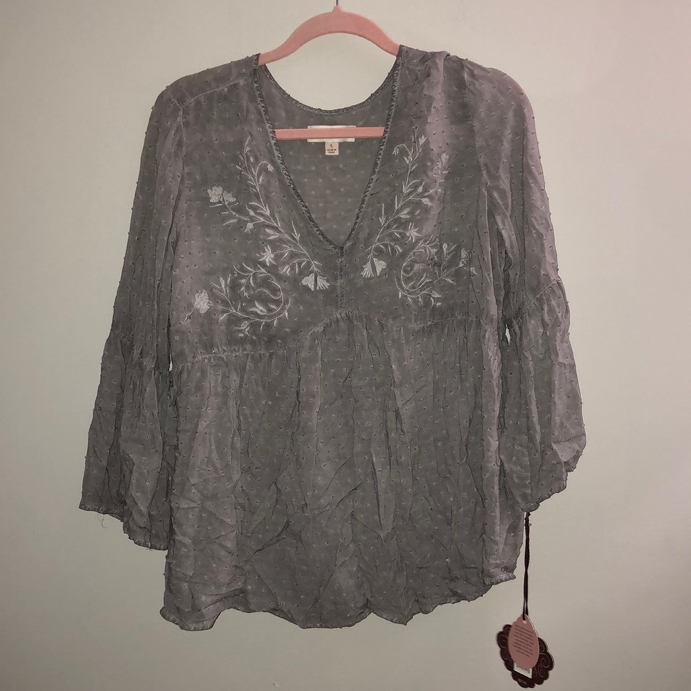 Long Sleeve Grey Blouse